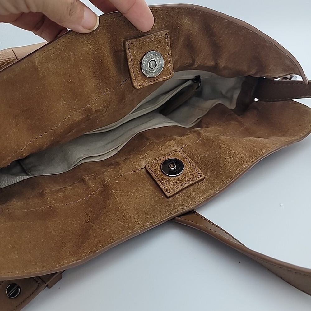 Vince‎ Camuto Dario Crossbody Brown Leather Suede Cinnamon Bark - Picture 11 of 16